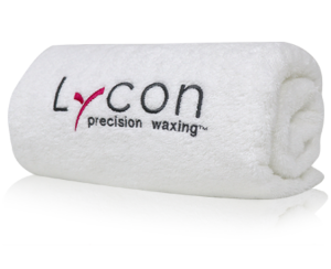 LYCON SALON WHITE BATH TOWEL - 1 towel